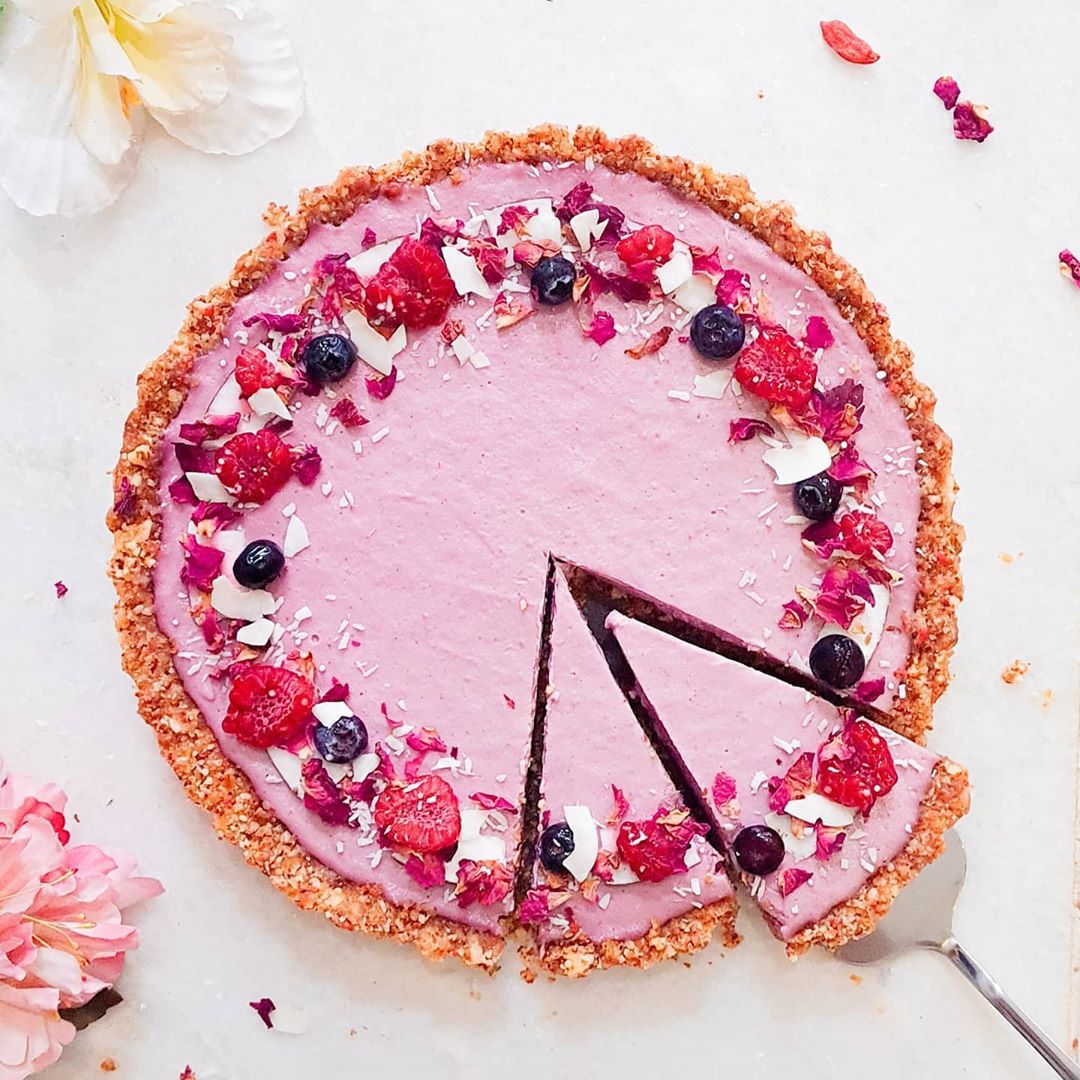 Vegan Raspberry Pitaya Summer Tart