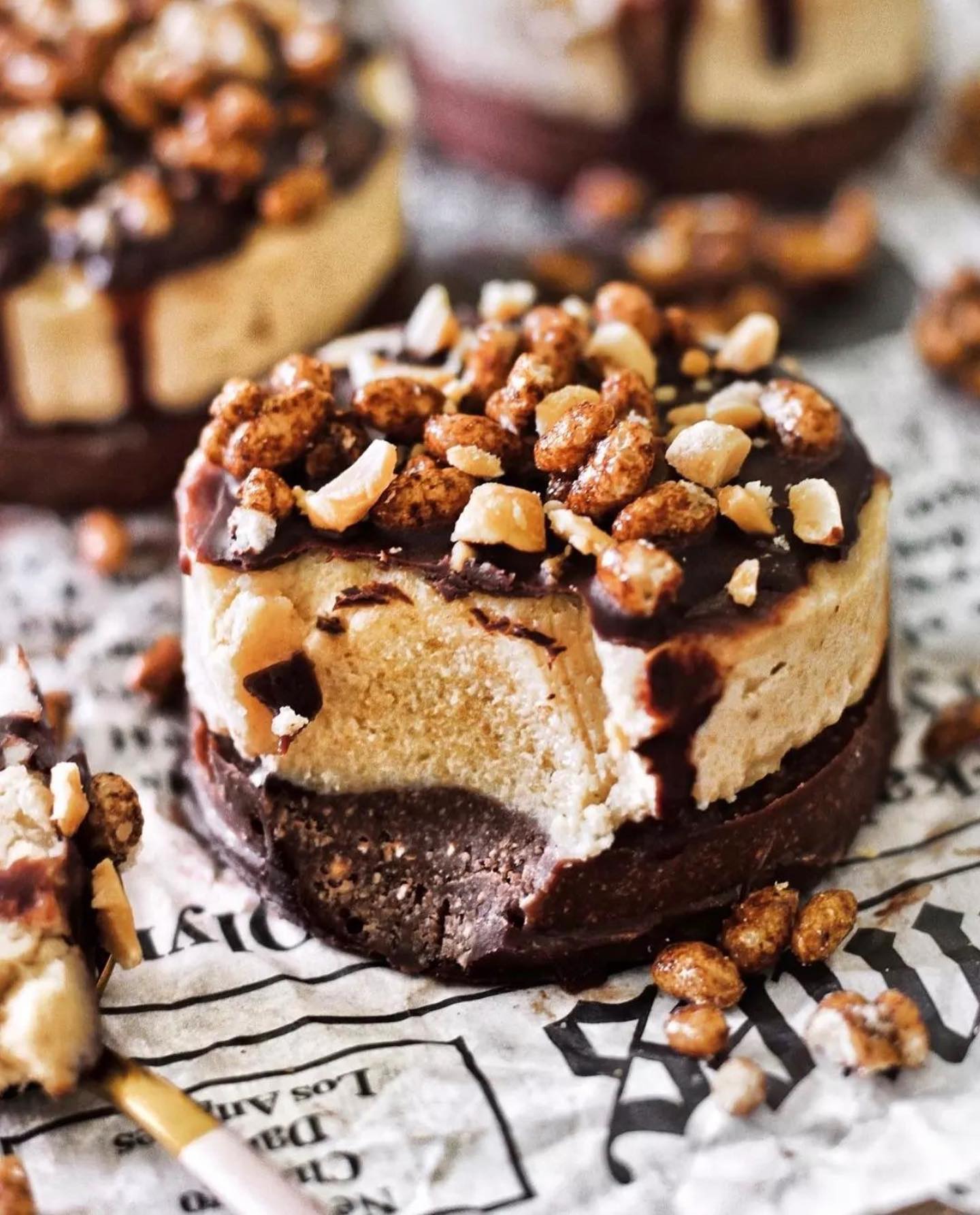 No Bake Mini Chocolate Peanut Butter Cheesecakes