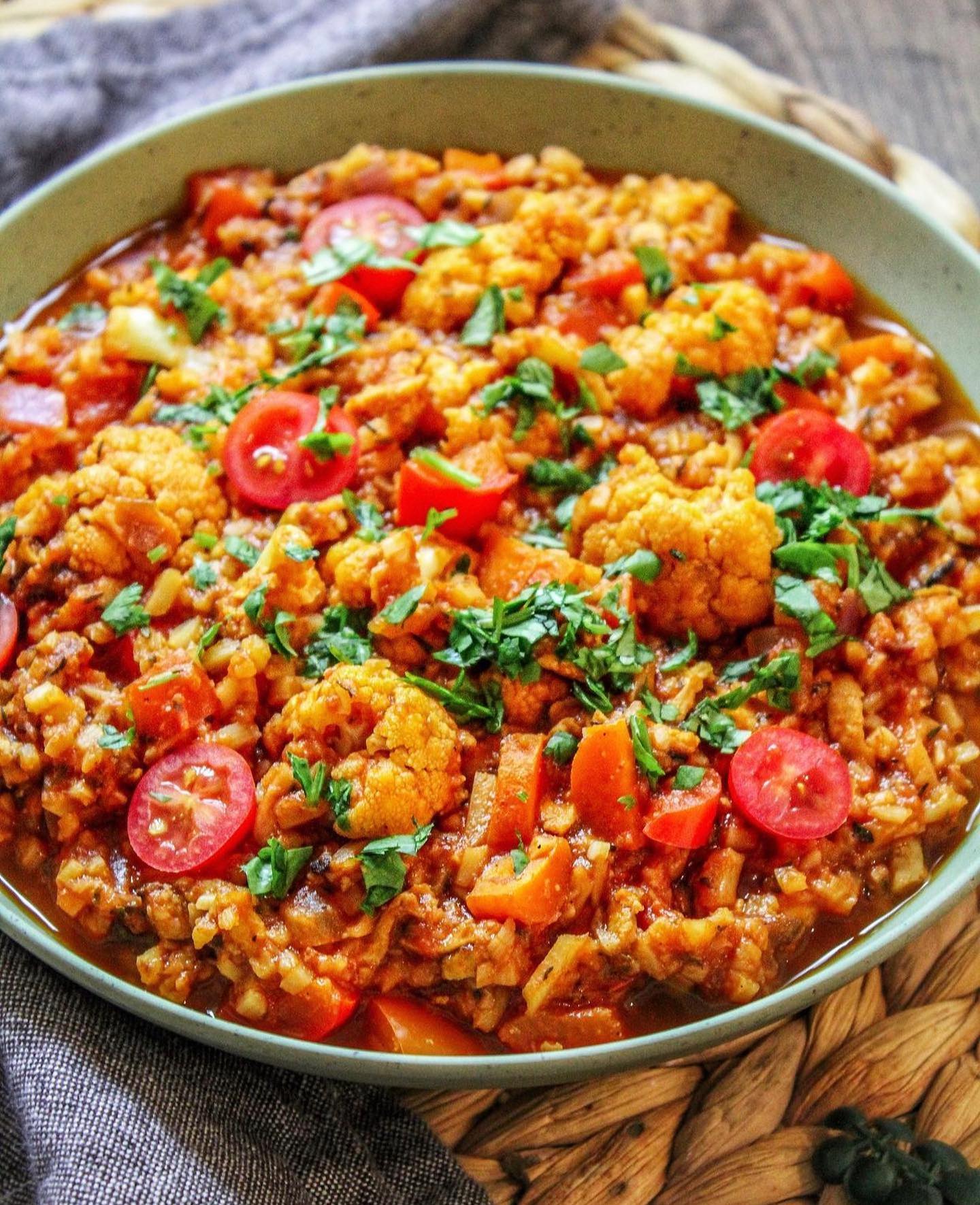 Vegan Jambalaya with Tofu Crumbles