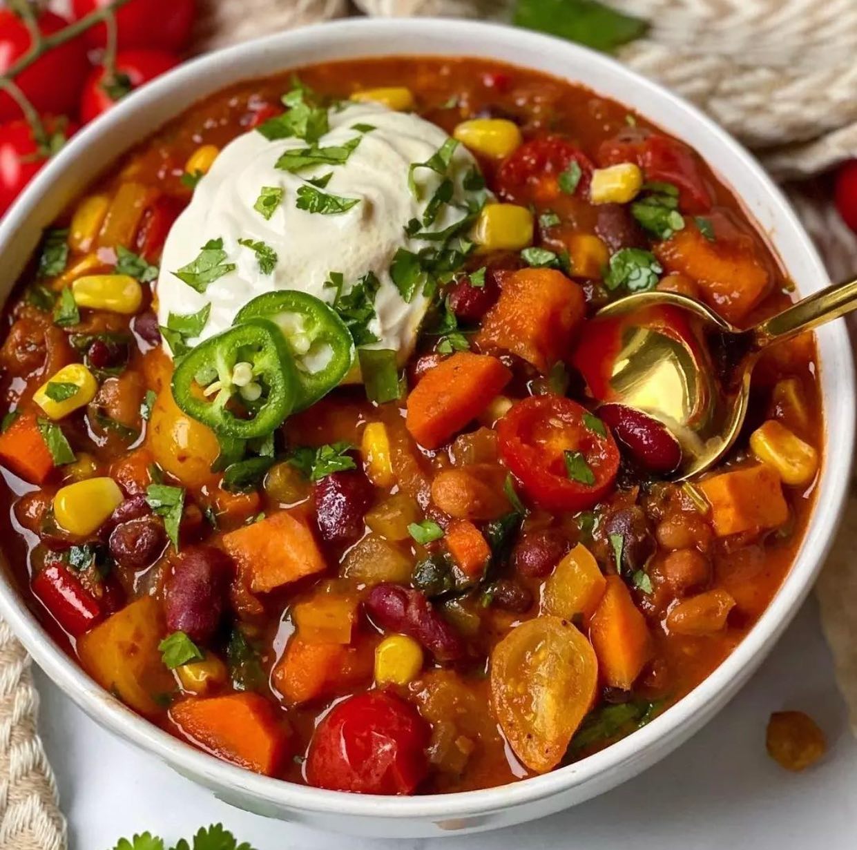 Cozy and Flavorful Vegan Chili