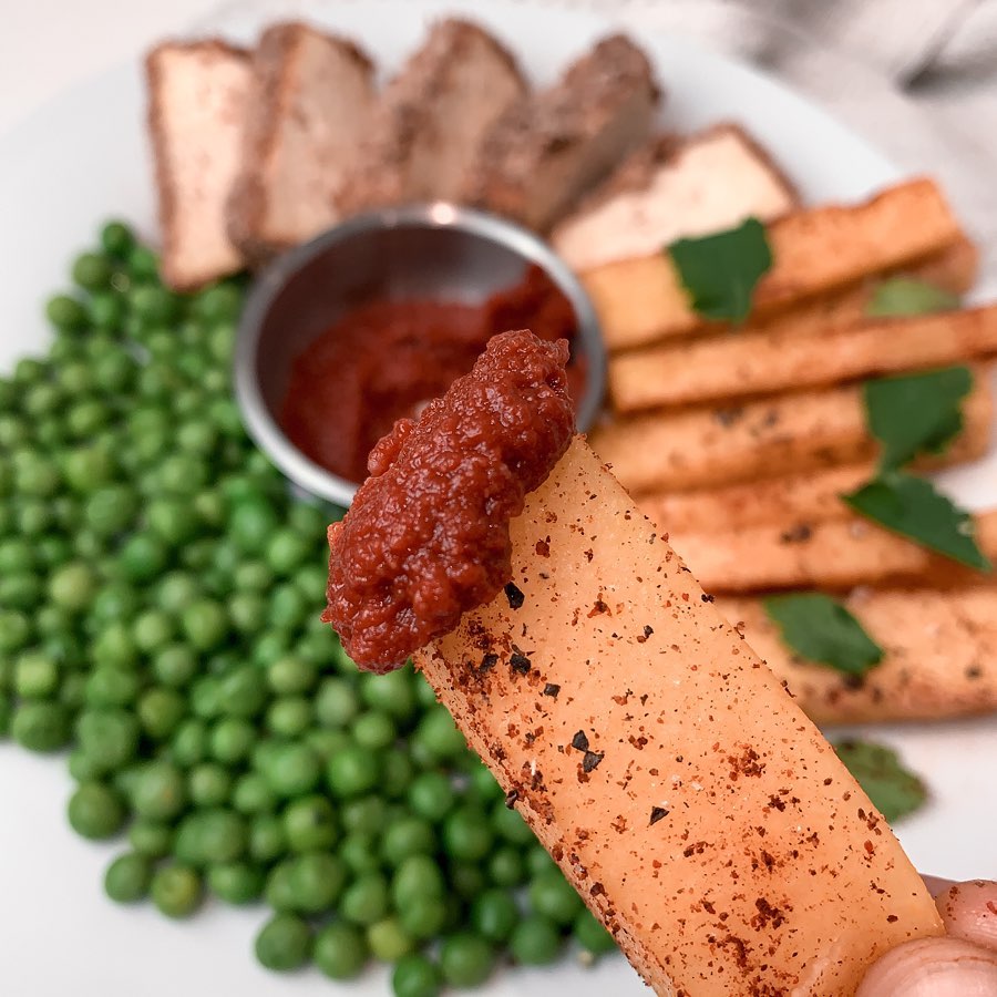 Breaded Tofu Fillet with Polenta Chips