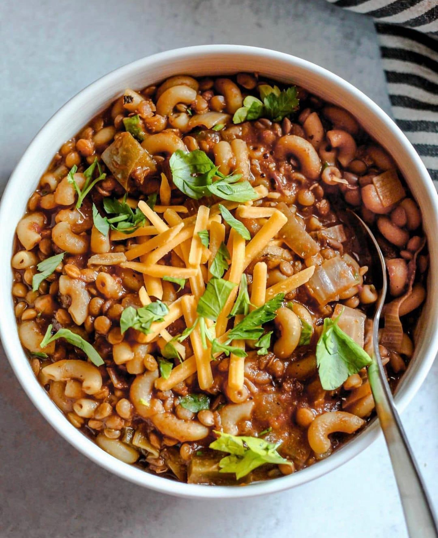 Quick Vegan Chili Mac