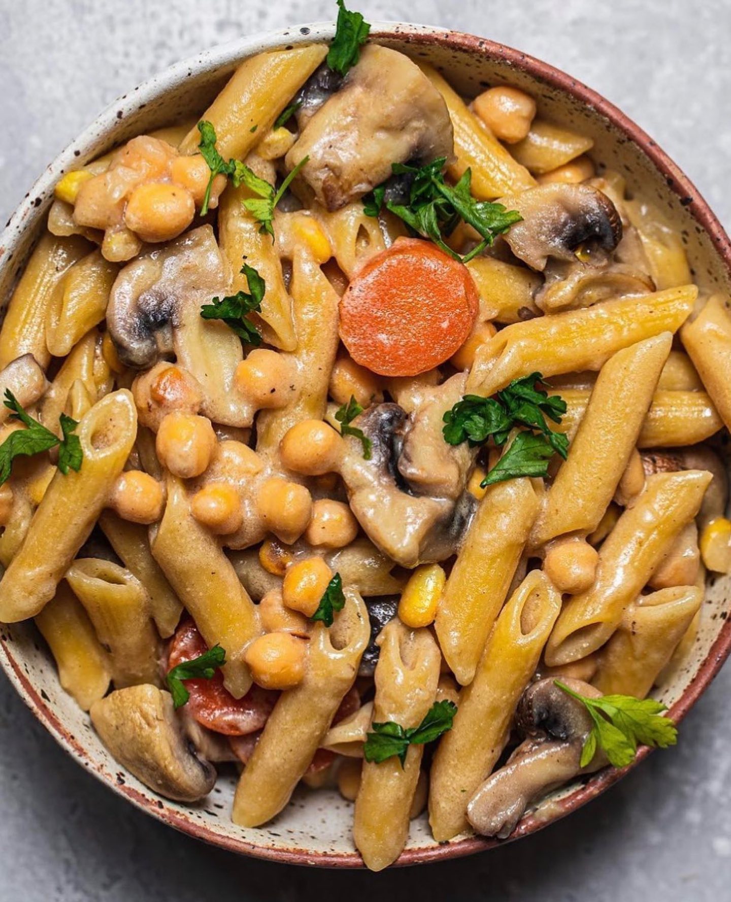 One-Pot Comforting Chickpea Pasta