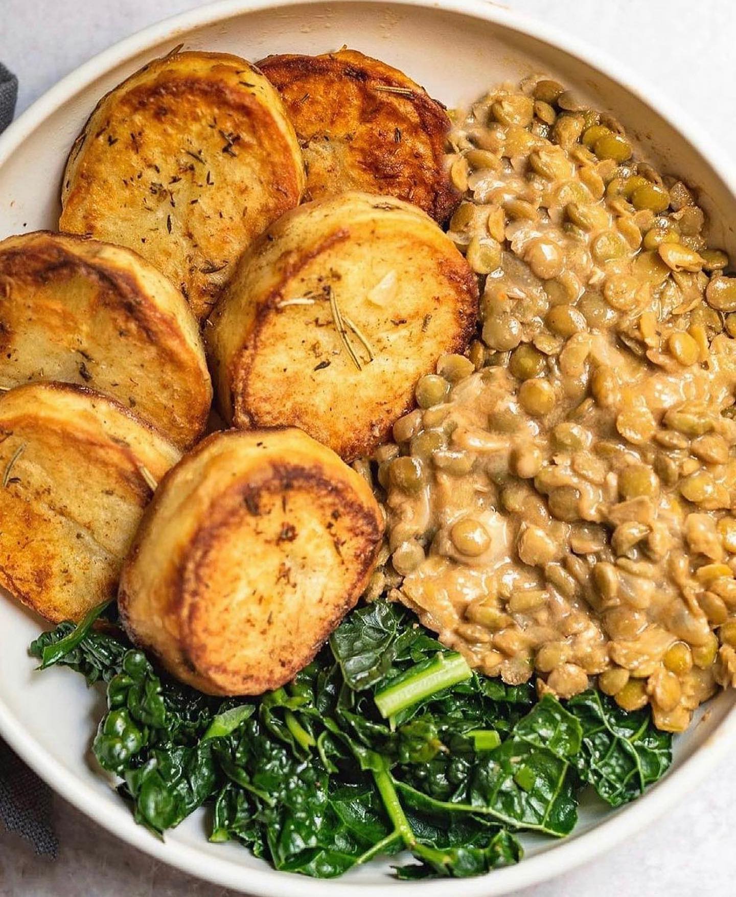 Creamy Tahini Lentils with Herbs and Spices