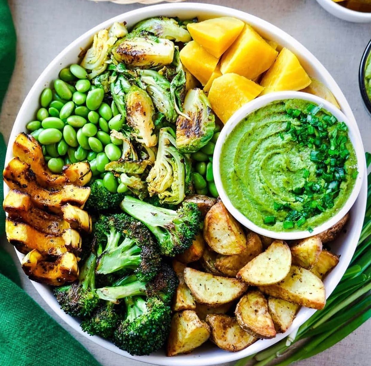 Sunshine Nourish Bowl with Hummus