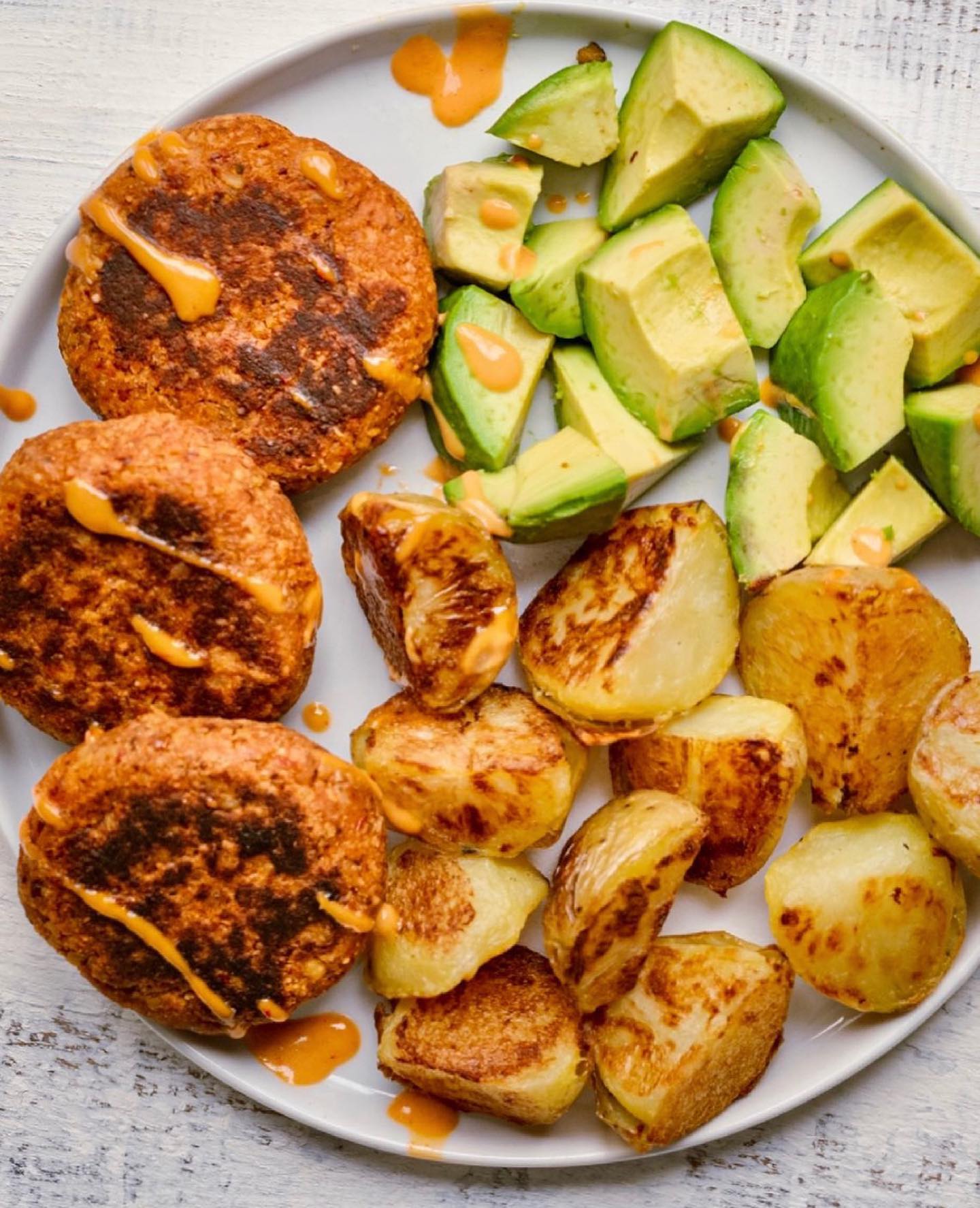 Sun-Dried Tomato Tempeh Burgers