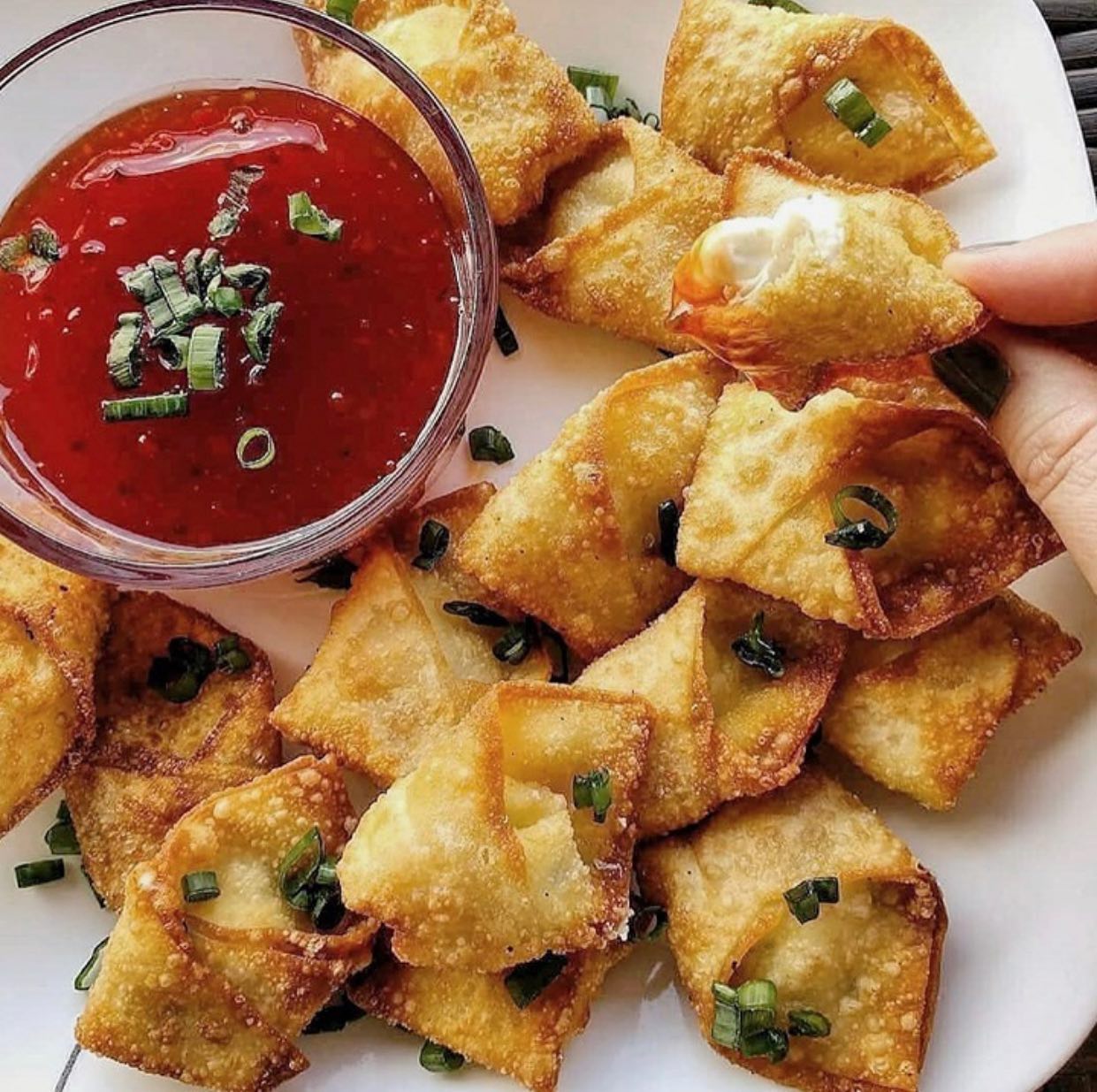 Vegan Cream Cheese and Scallion Wontons