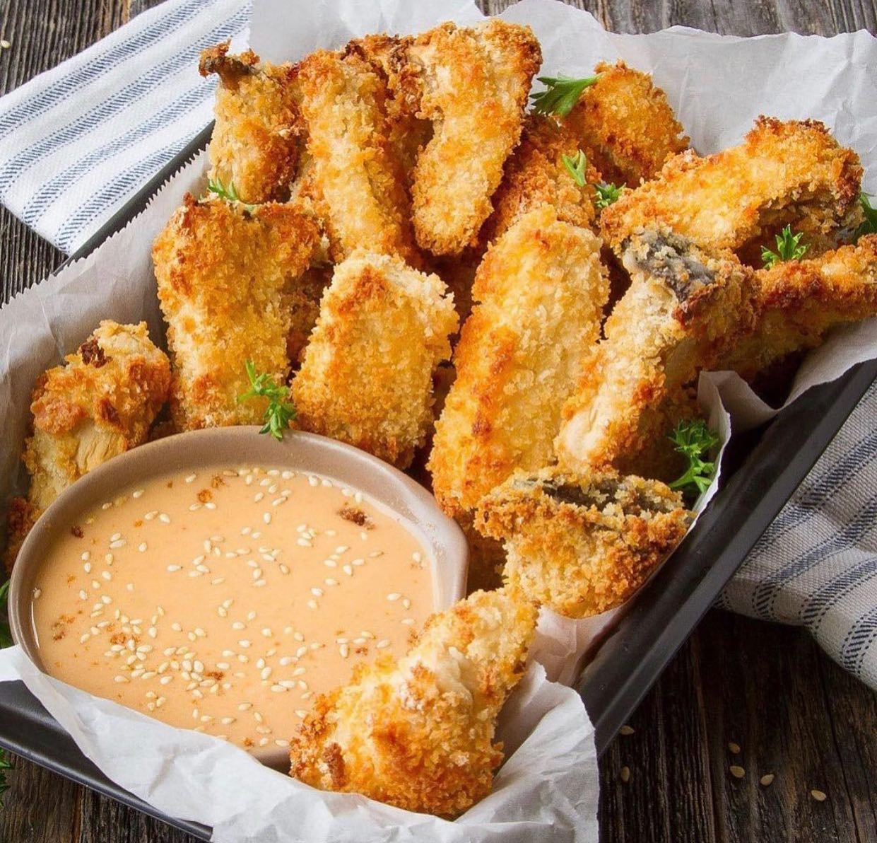 Crispy Oven-Baked Mushrooms with Spicy Tahini Dip