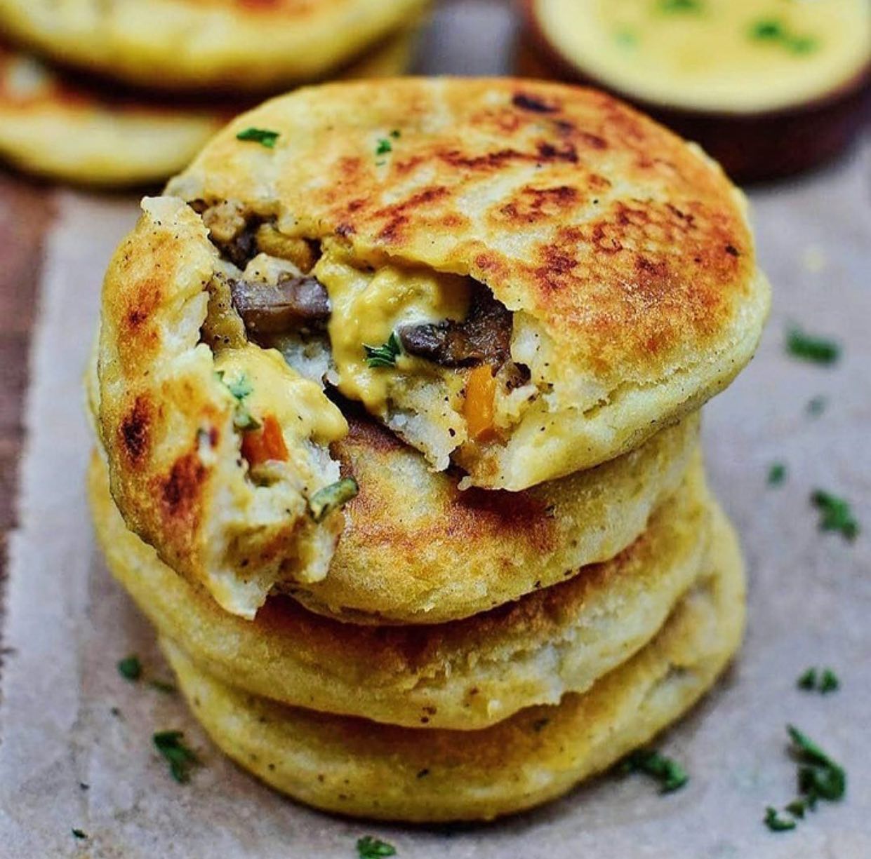 Easy Vegan Stuffed Potato Cakes