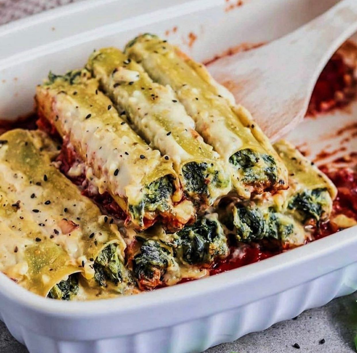 Vegan Spinach Ricotta Cannelloni