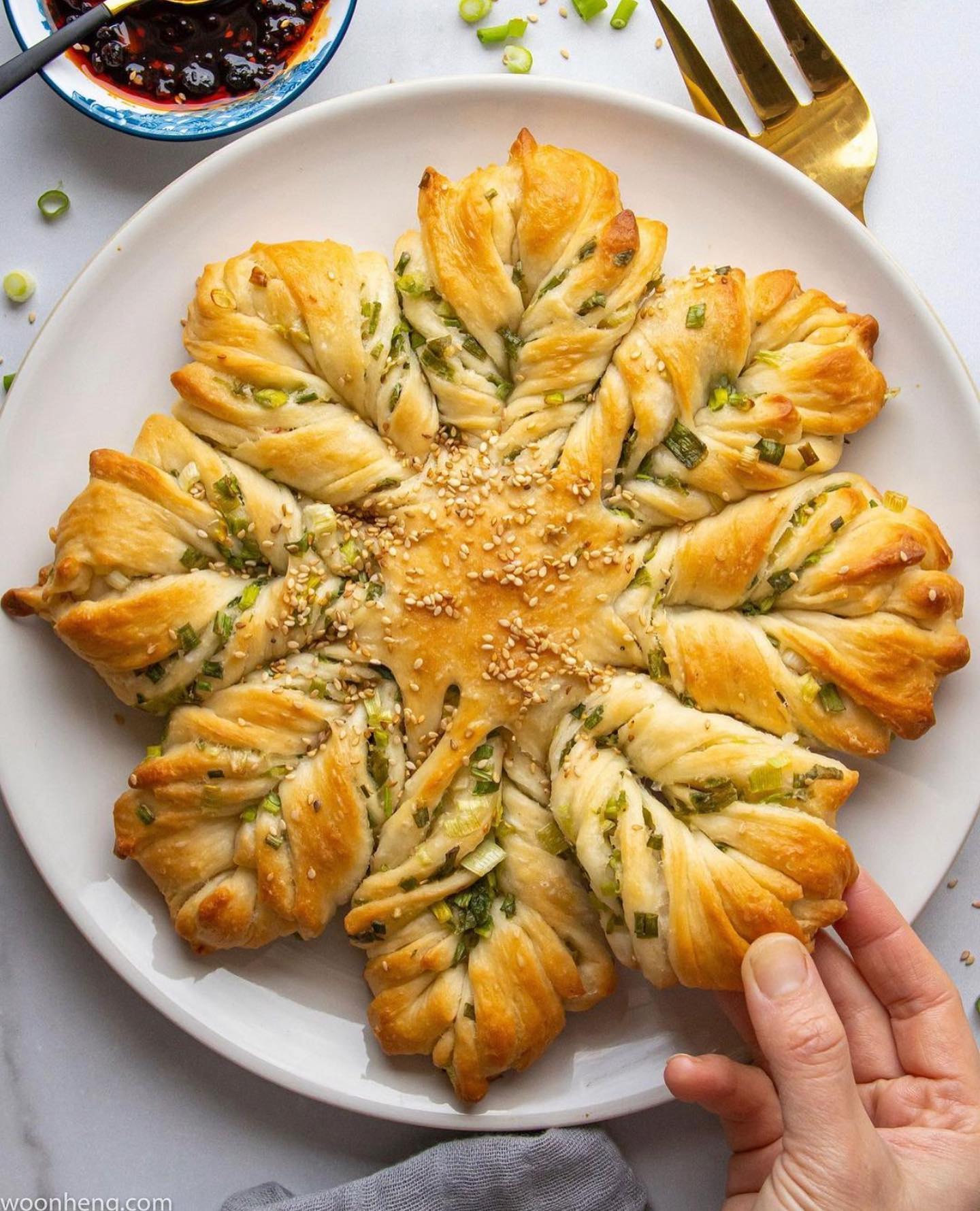 Vegan Baked Scallion Bread