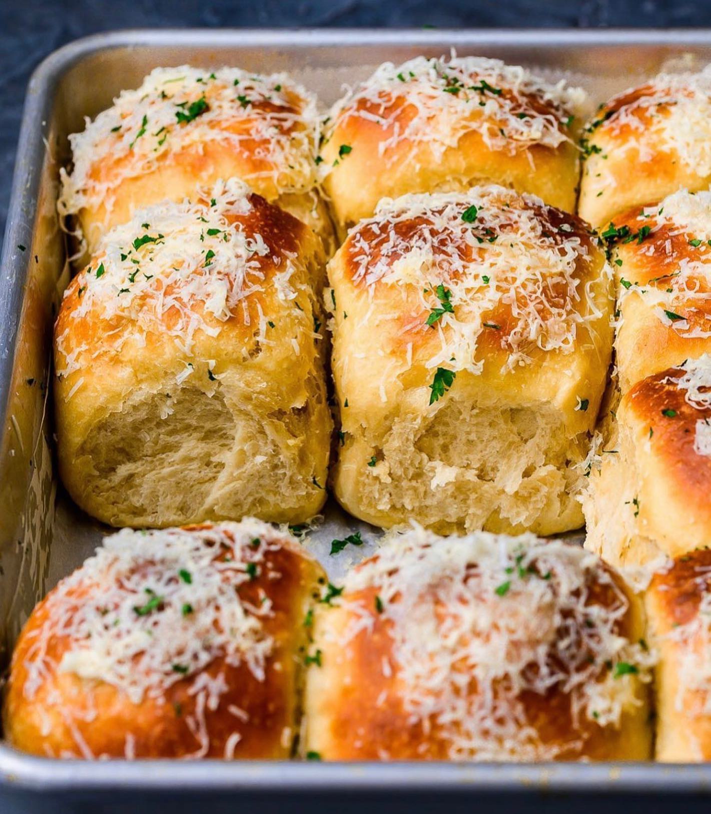 Cheesy Vegan Beer Rolls