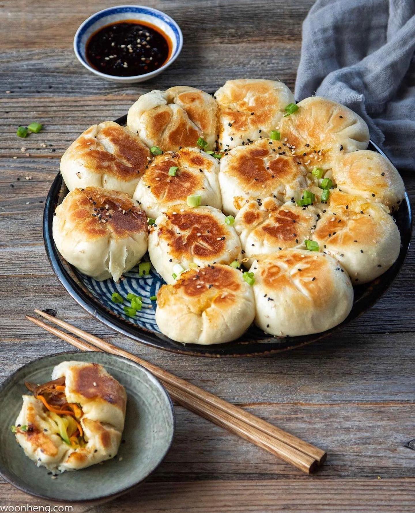 Vegan Pan-Fried Steamed Buns