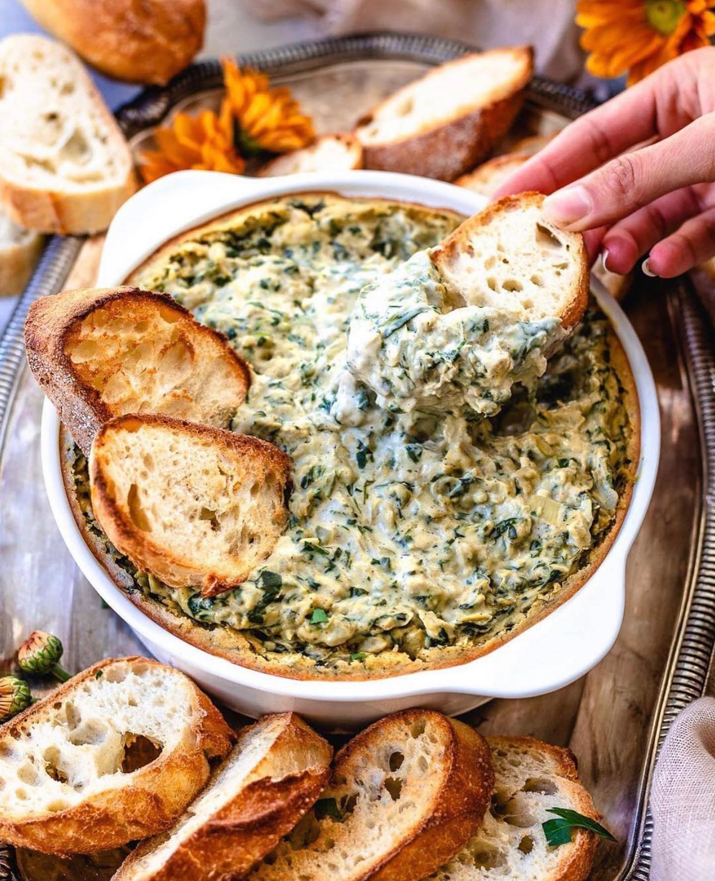 Creamy Vegan Spinach and Artichoke Dip with Fresh Baguette