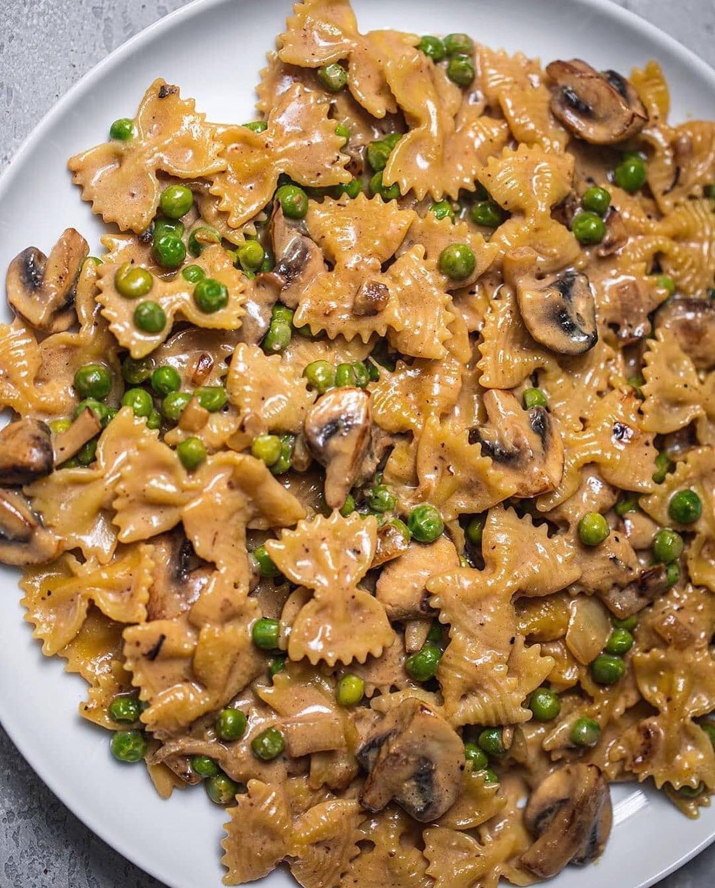Vegan Creamy Tahini Pasta