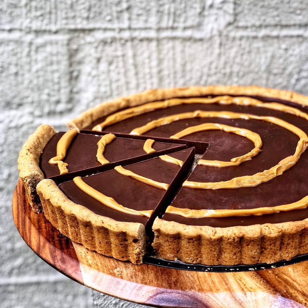 Vegan Chocolate Peanut Butter Tart