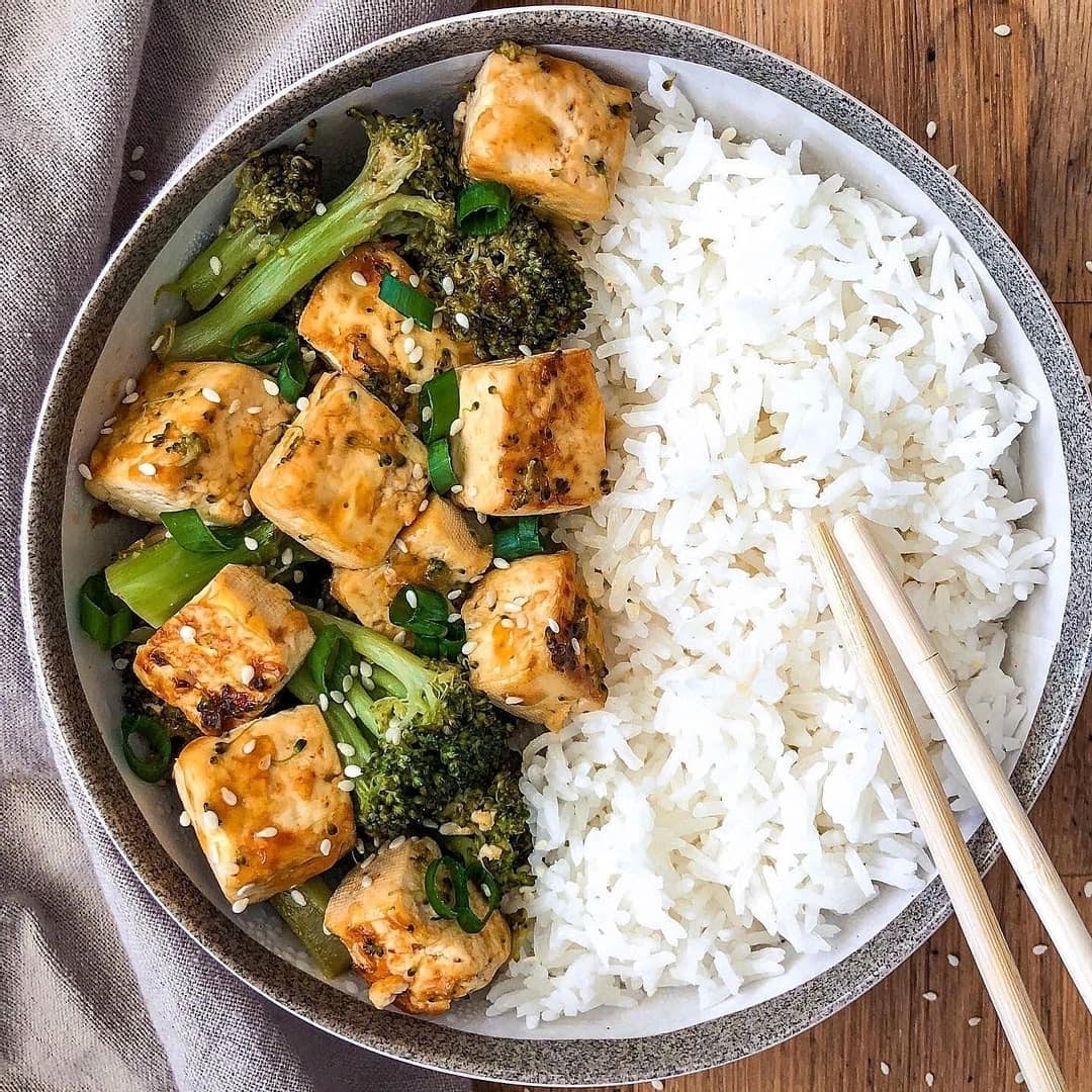 Tofu and Broccoli Stir Fry