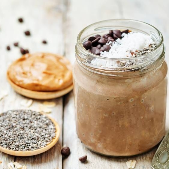 Vegan Peanut Butter Chocolate Overnight Oats