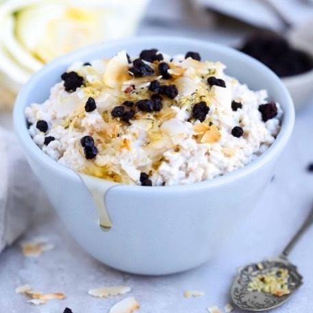 Maple Toasted Coconut and Wild Blueberry Porridge