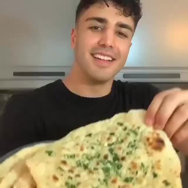 Vegan Garlic Naan Bread