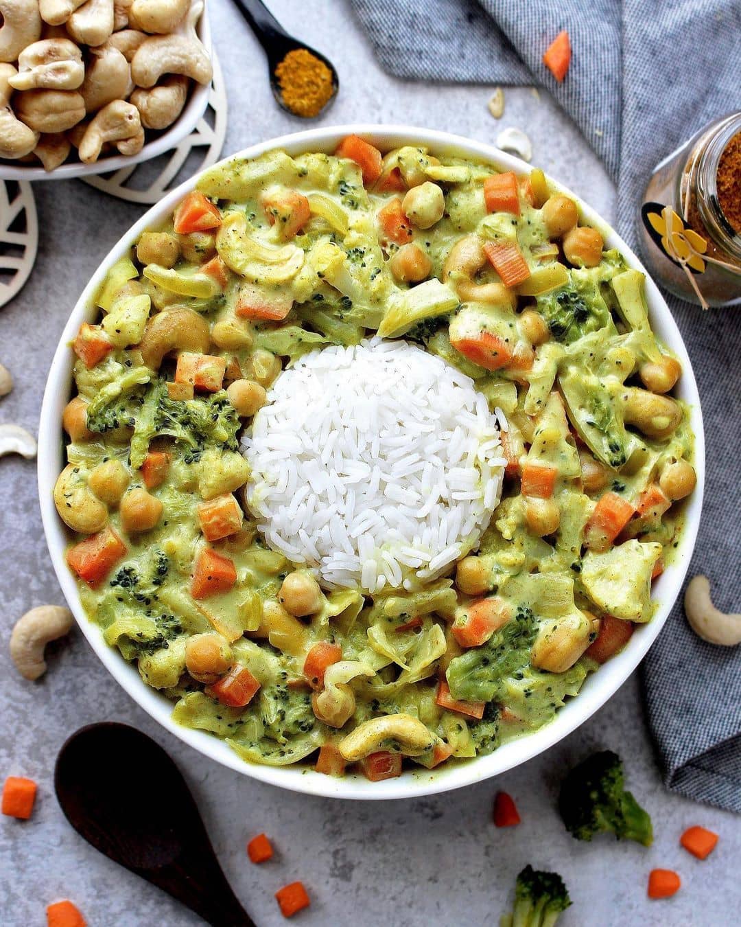 Vegan One-Pot Creamy Coconut Curry