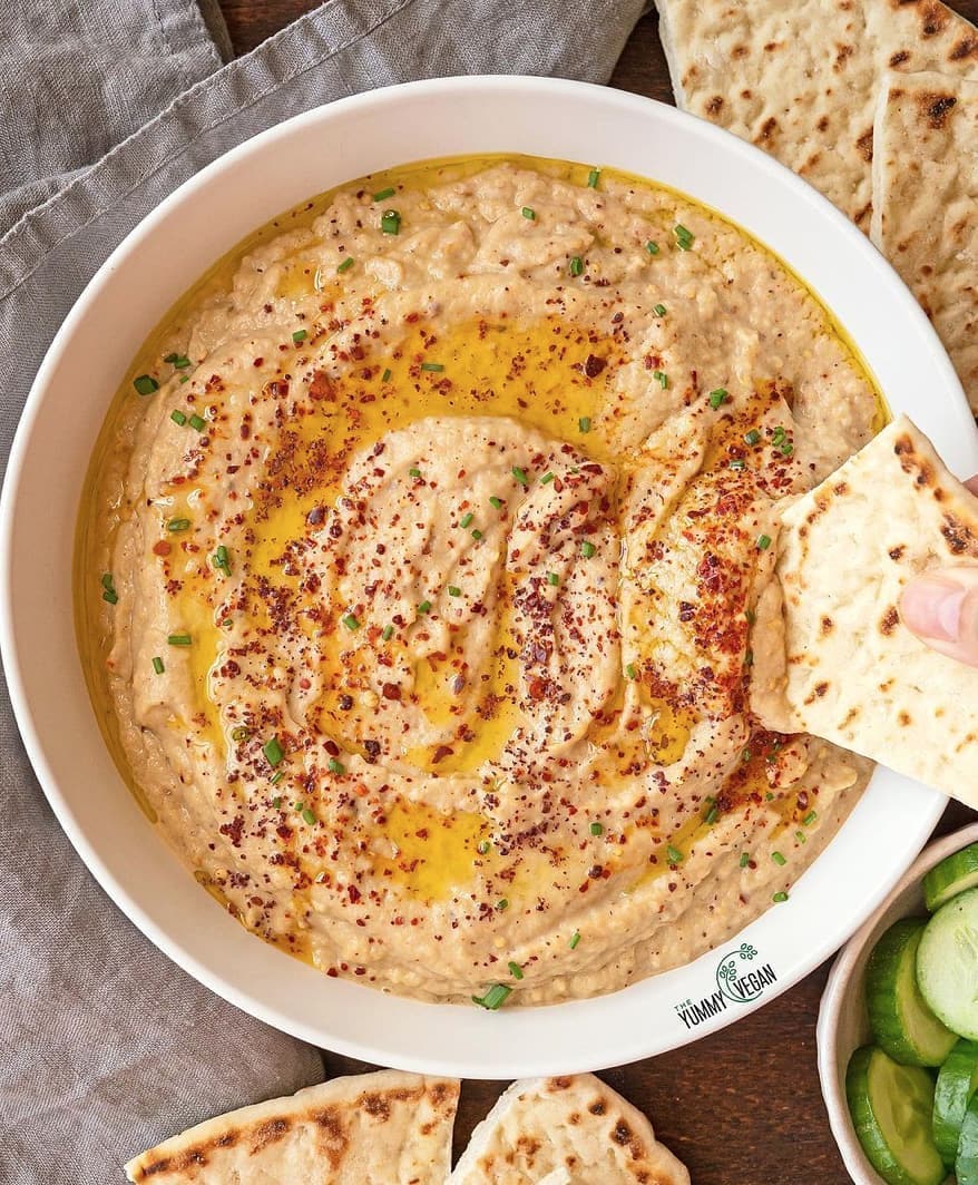 Smoky and Creamy Baba Ganoush Dip