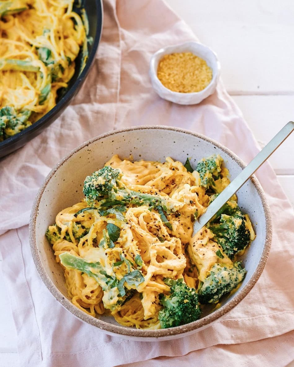 Creamy Vegan Cheese Pasta