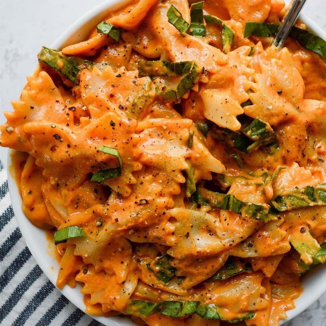 Creamy Nut-Free Tomato Basil Pasta