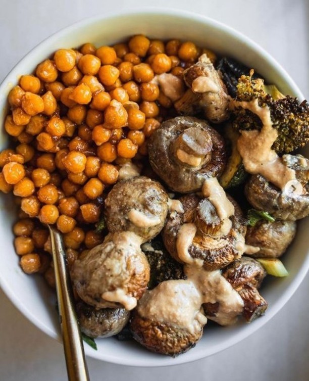 Roasted Vegetables with Garlic Tahini Sauce