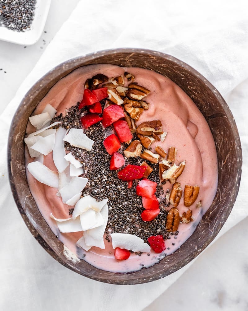 Peanut Butter and Jelly Smoothie Bowl