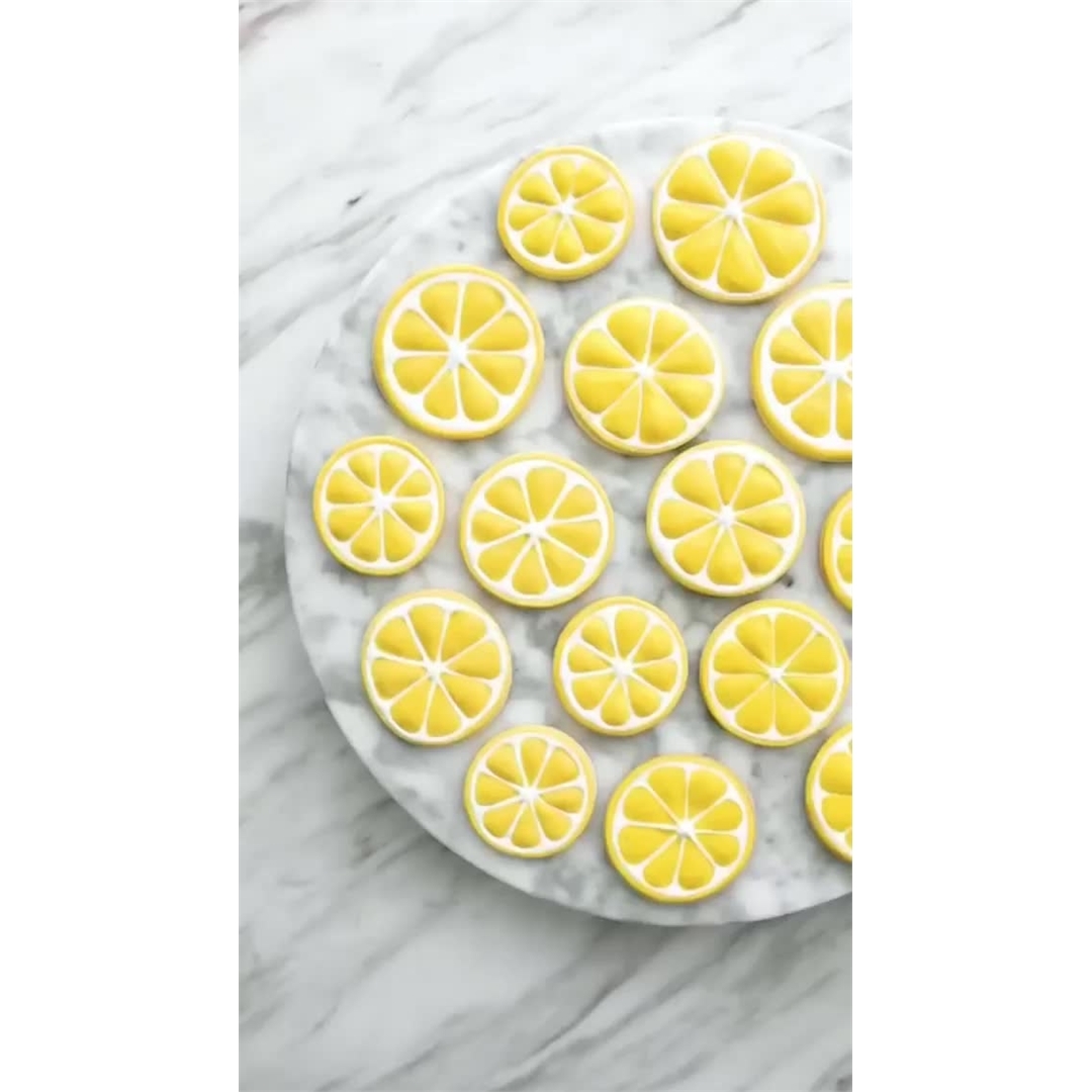 Vegan Lemon Cookies with Icing