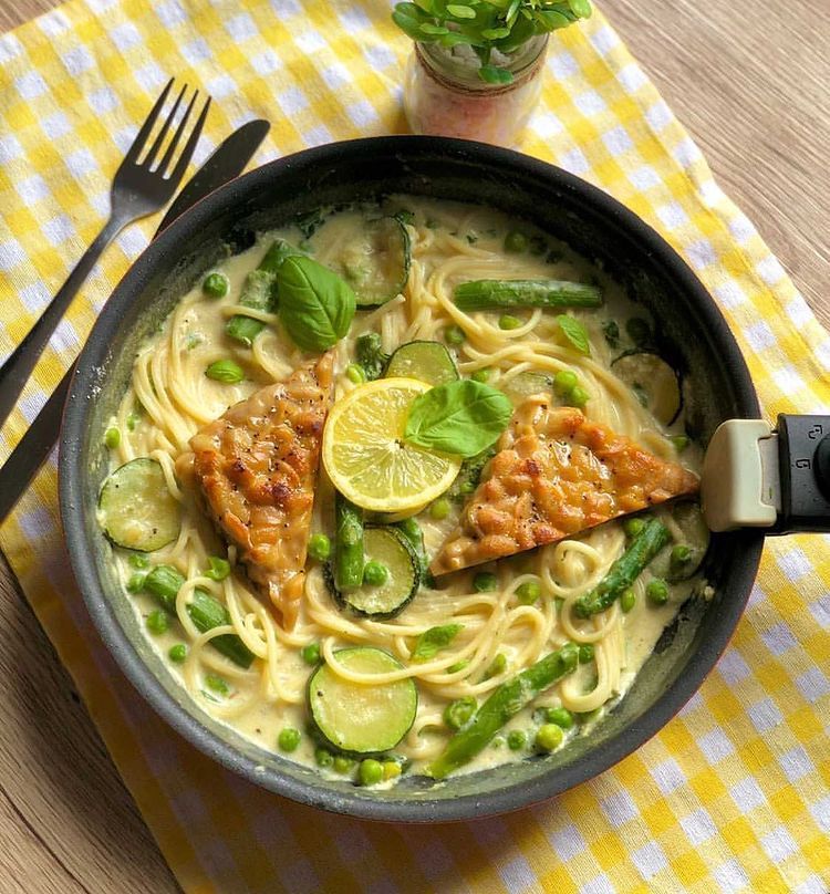 Vegan Spaghetti Primavera with Tempeh