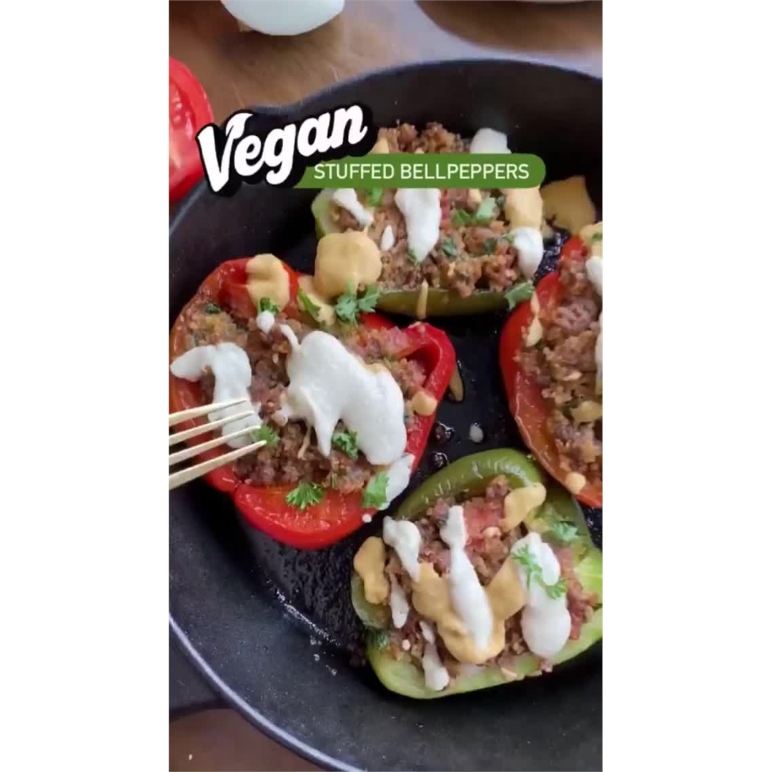Easy Vegan Stuffed Bell Peppers