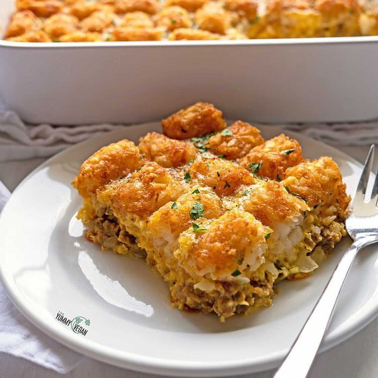 Tater Tot Breakfast Casserole