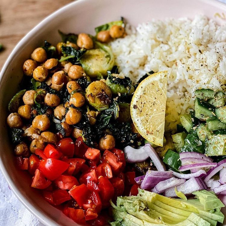 Easy Vegan Mediterranean Nourish Bowl