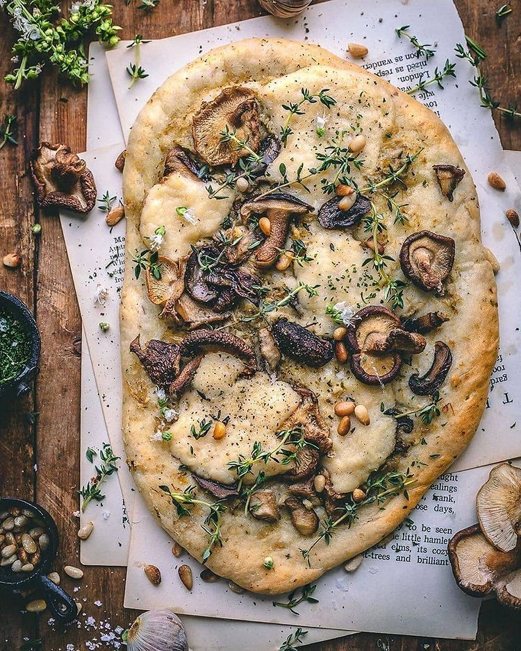 Vegan Pizza Bianca with Artichoke Pesto