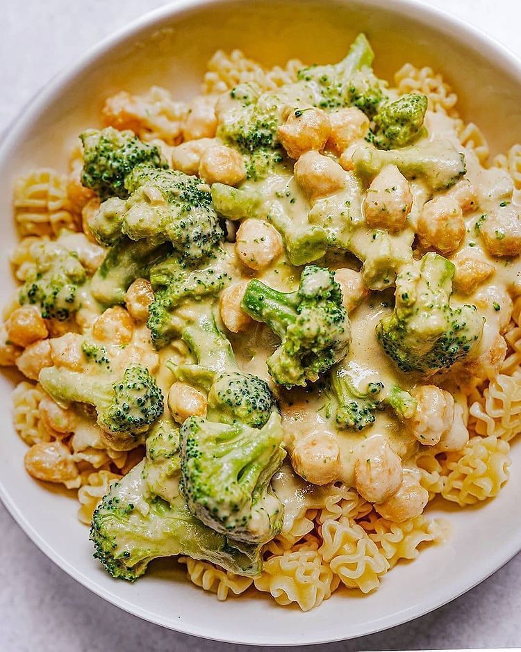 Oil-Free Vegan Broccoli Chickpea Pasta