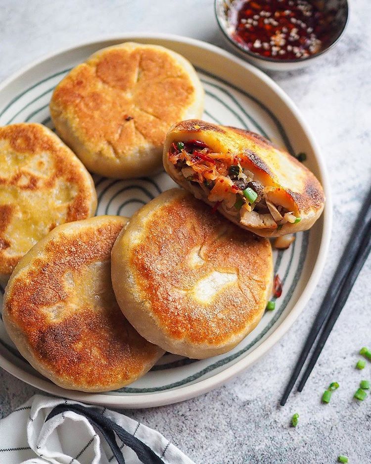 Pan Fried Radish Buns
