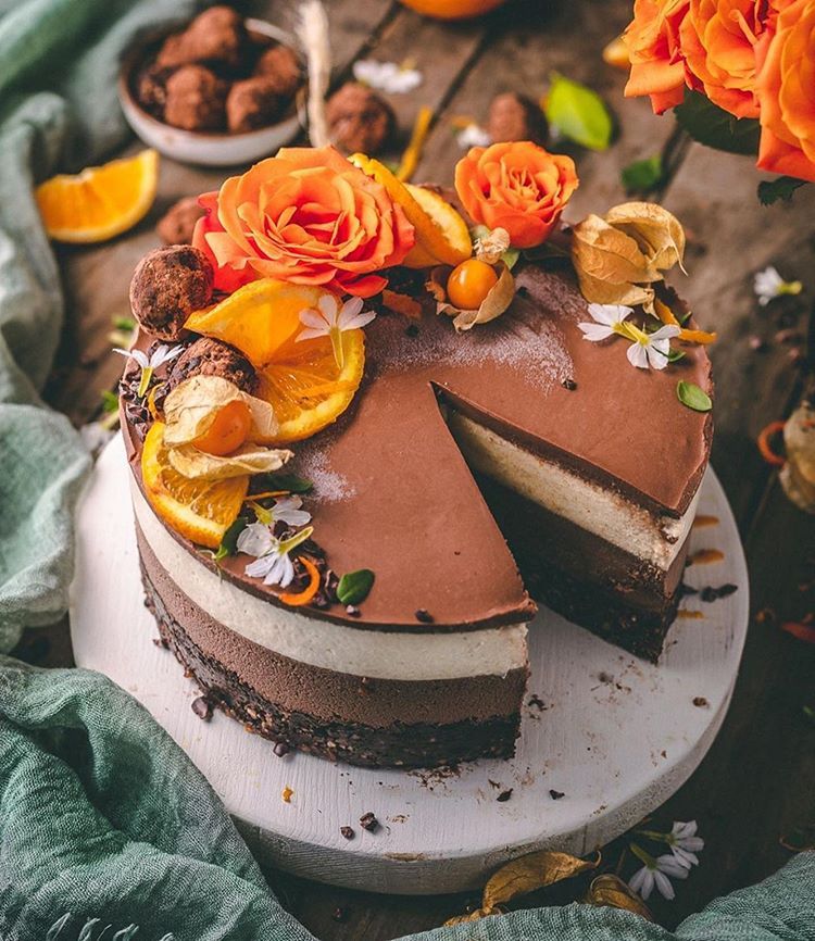 Mocha Orange Raw Cake