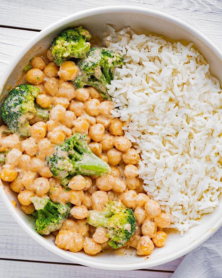 Lemon Tahini Chickpea and Broccoli
