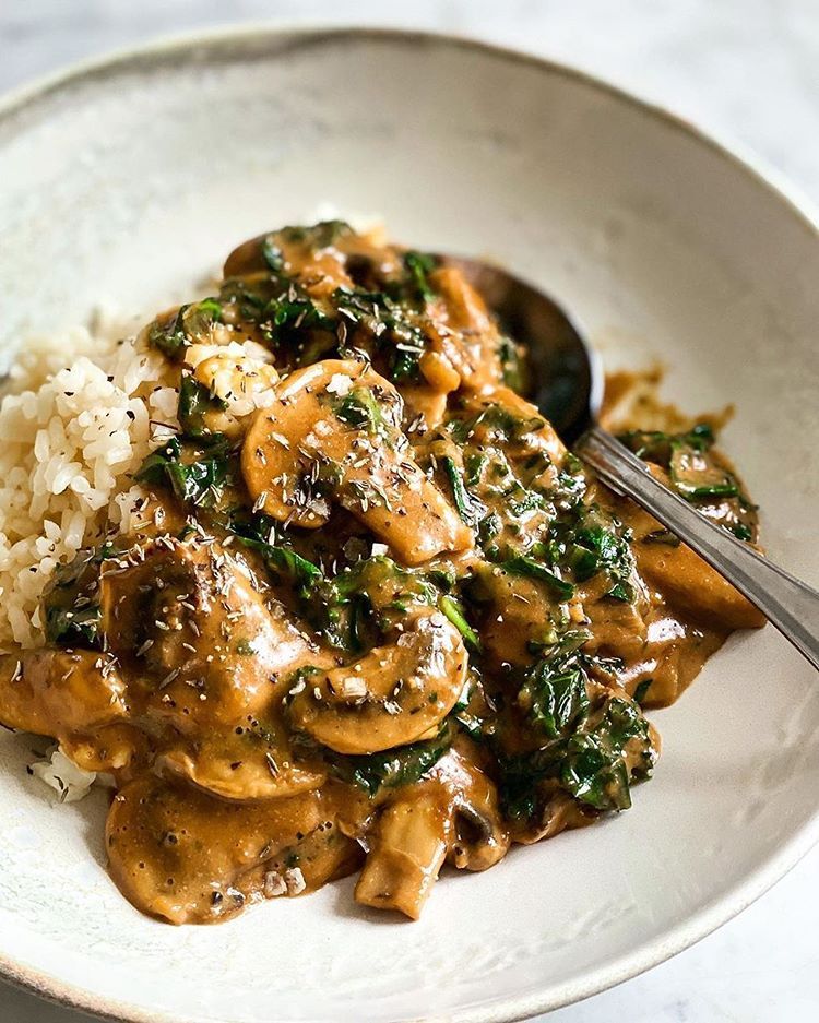 Mushroom and Kale Stroganoff