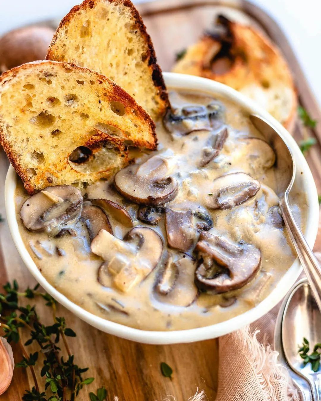 Vegan Cream of Mushroom Soup