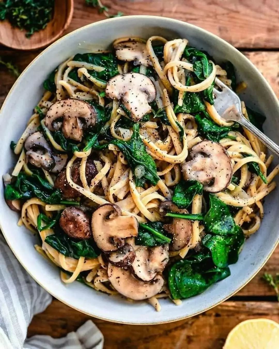 Creamy Mushroom Pasta with Spinach
