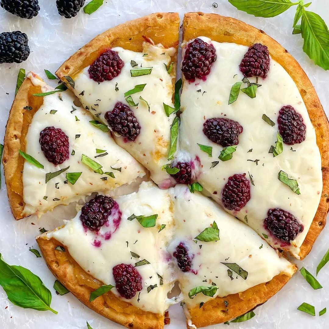 Blackberry Mozzarella and Basil Pizza