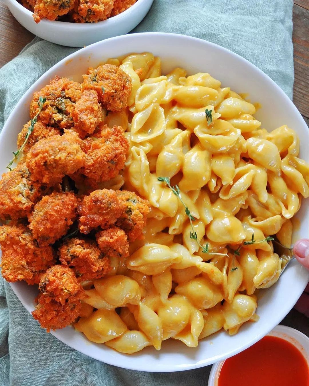Buffalo Broccoli Mac and Cheese