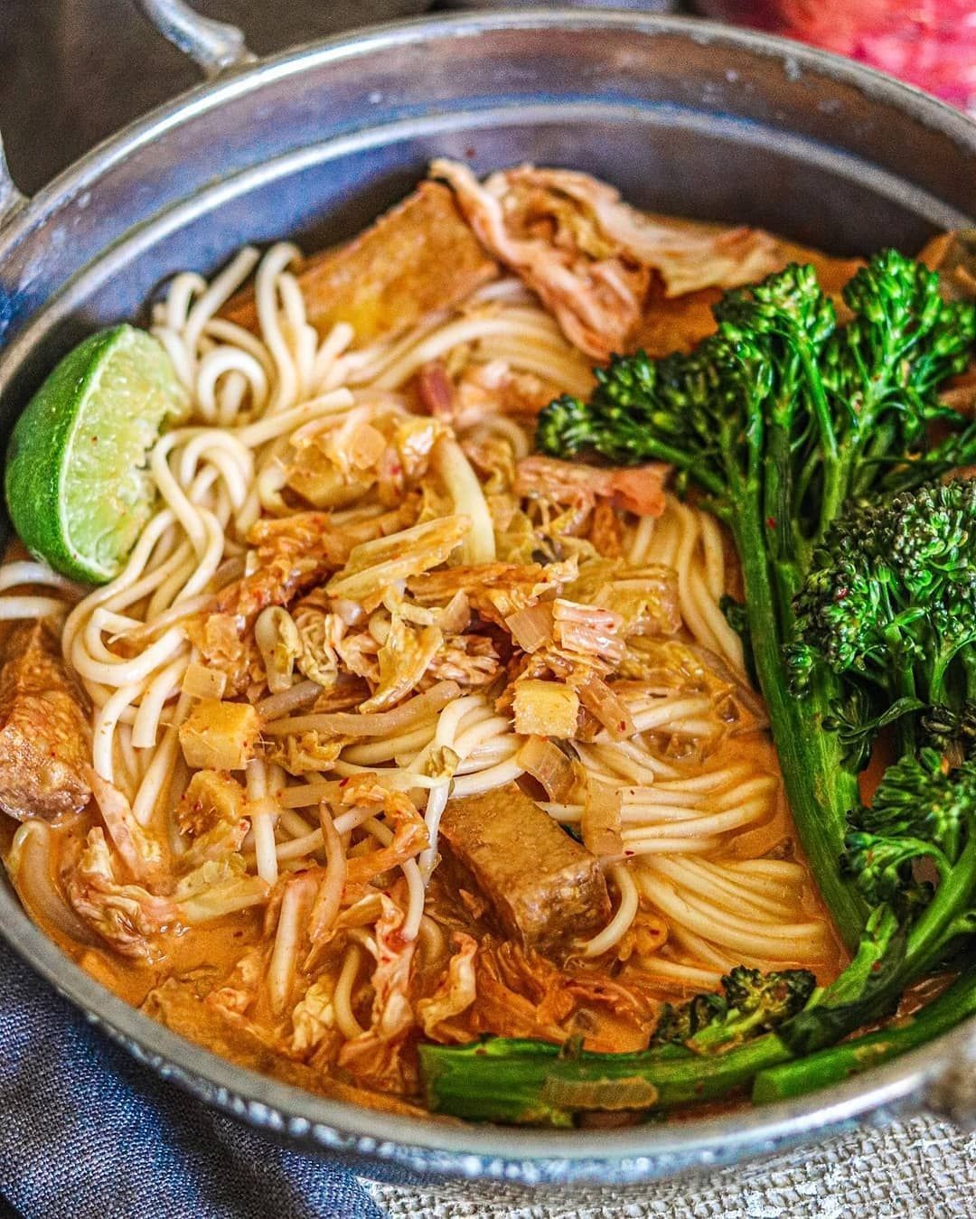Vegan Kimchi Ramen Noodle Soup