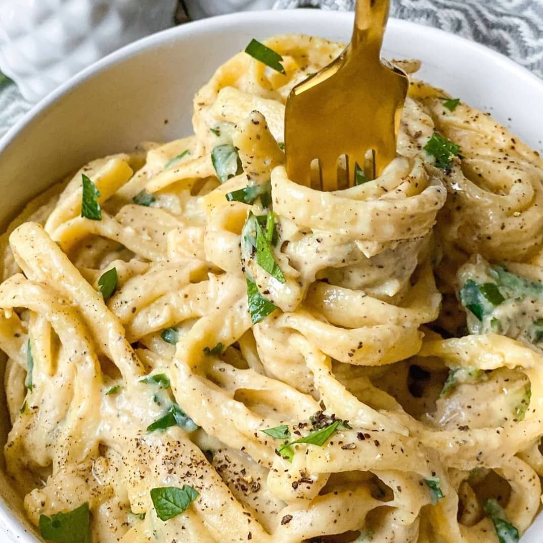 Creamy Vegan Cauliflower Cashew Alfredo