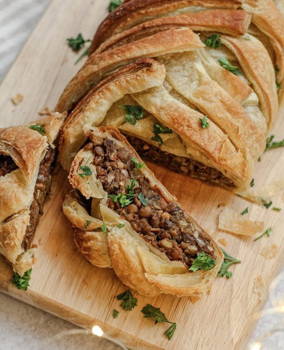 Vegan Lentil Wellington with Puff Pastry