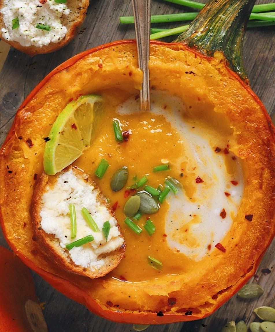 Roasted Thai-Spiced Pumpkin and Leek Soup