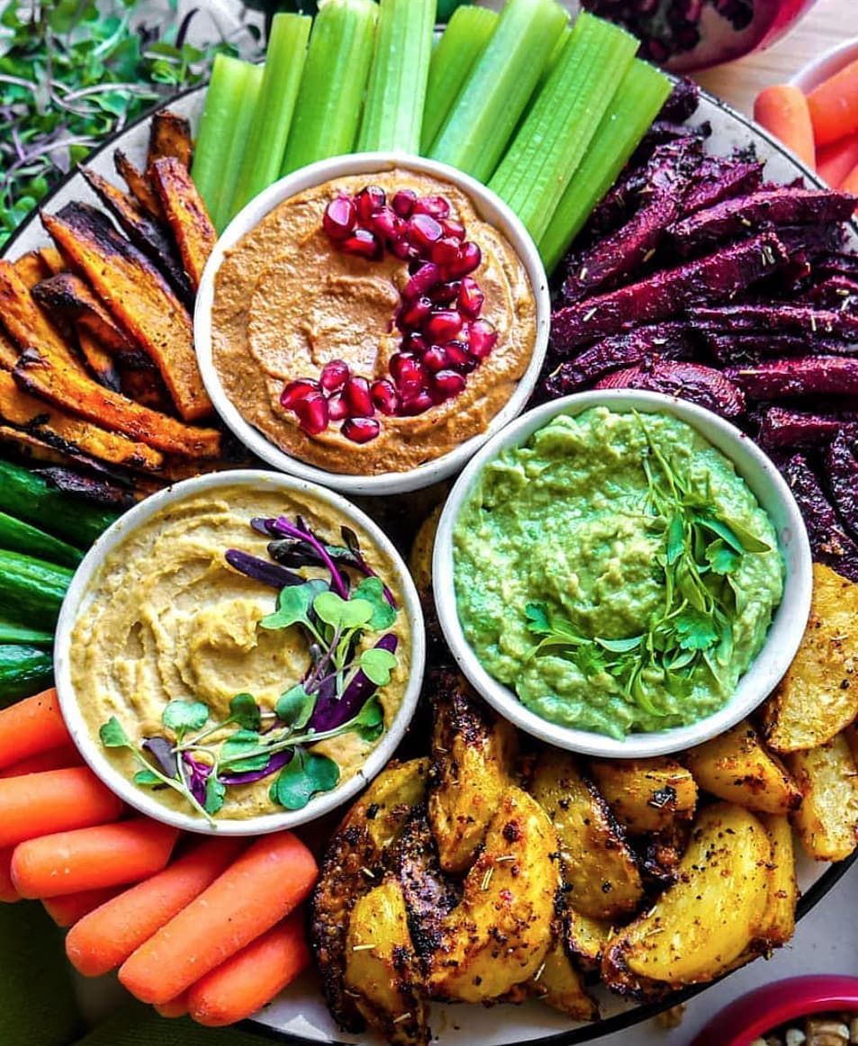Fried Root Vegetables and Dips Platter